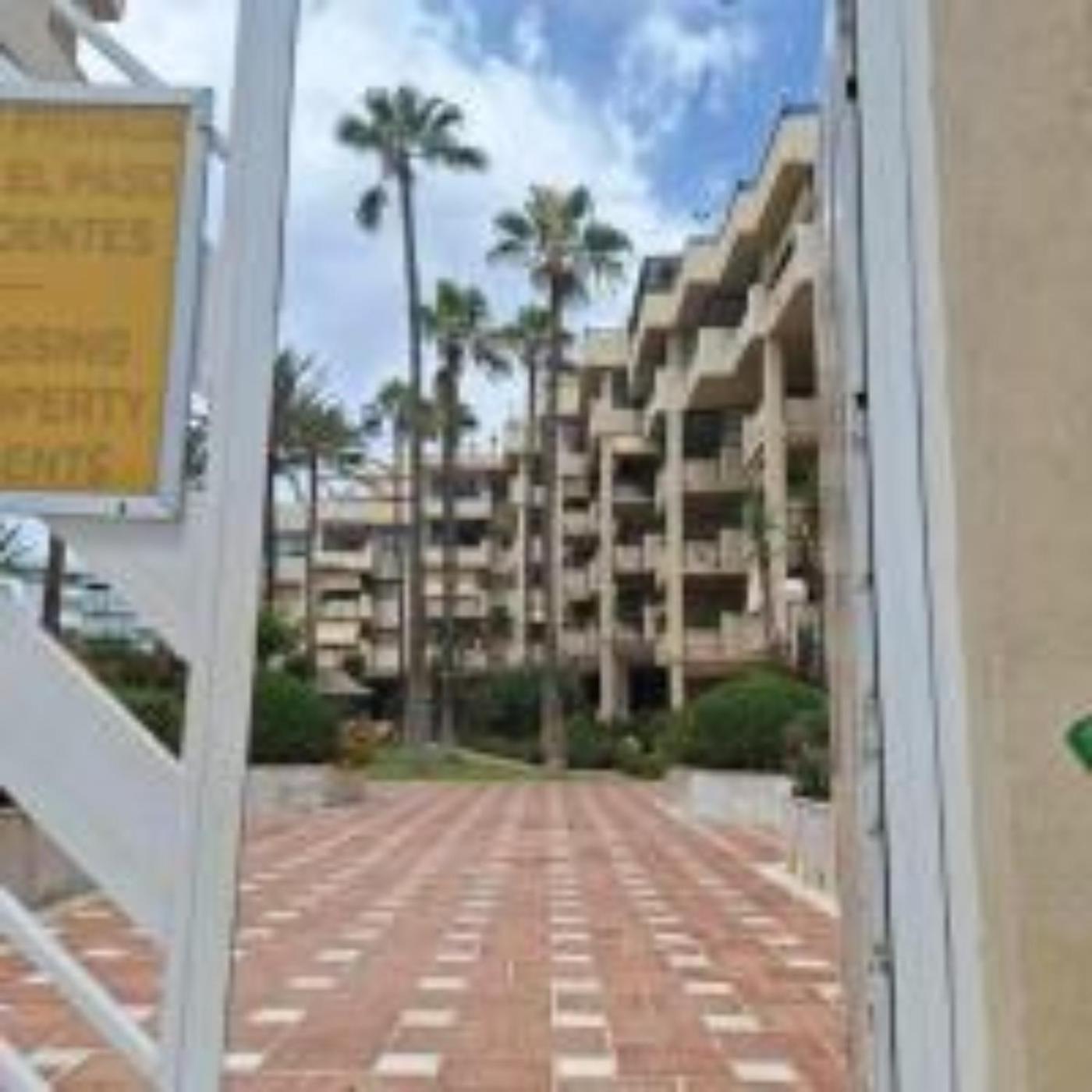 Primera Linea Del Mar - Acceso Directo Playa Carihuela Torremolinos Exterior photo