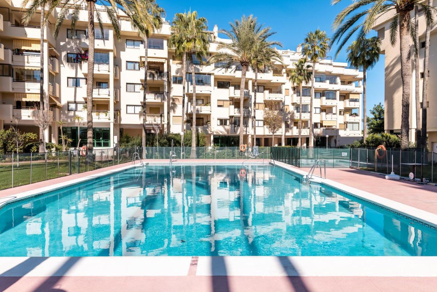 Primera Linea Del Mar - Acceso Directo Playa Carihuela Torremolinos Exterior photo